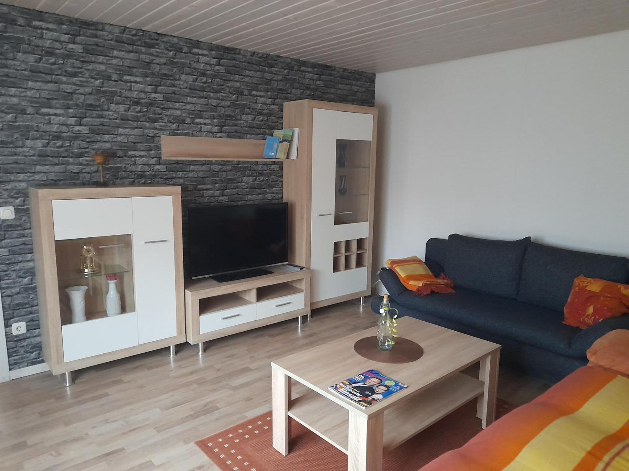 Ferienwohnung Im Theaterhof Greussenheim Exterior foto